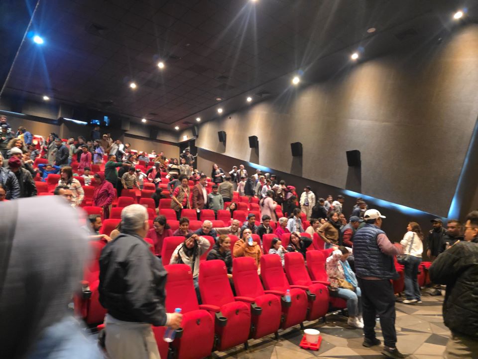 दर्शक बटुल्दै ‘परान’