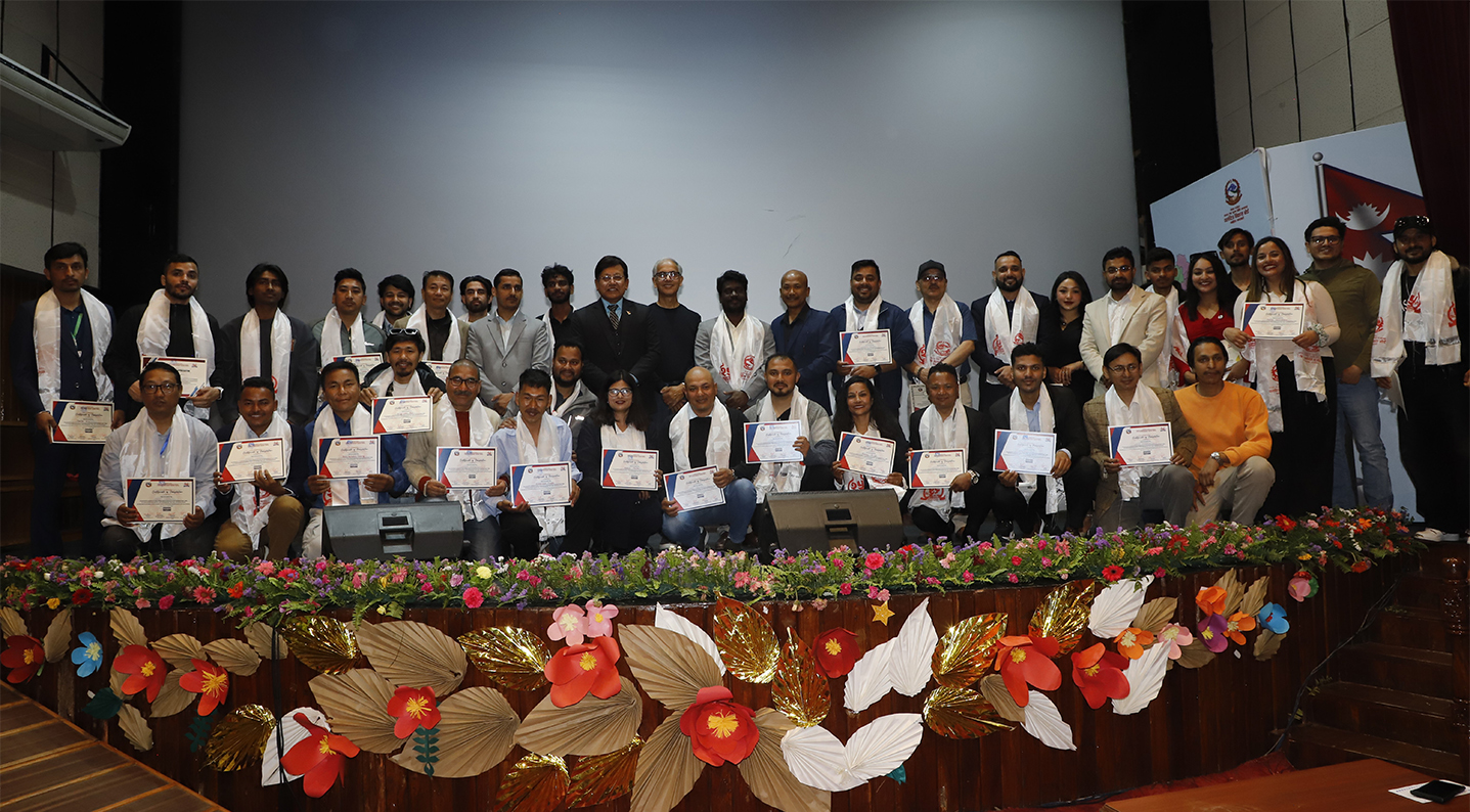 विभिन्न तालिमका प्रशिक्षार्थीलाई प्रमाणपत्र वितरण