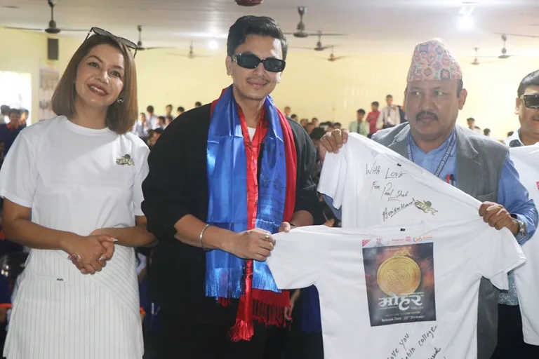 ‘मोहर’को प्रचारप्रसारमा पल र बेनिशा