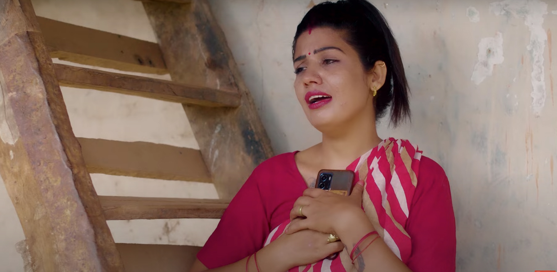सञ्जु न्यौपानेको ‘ए आमा हो’ सार्वजनिक