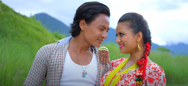 आनन्द कार्की र ममता गुरुङको ‘जाली रुमाल फुलबुट्टे ‘ रिलिज