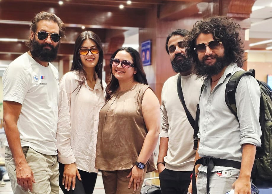 ‘आचार्य’ को टिम छायांकनको लागि  भारत प्रस्थान