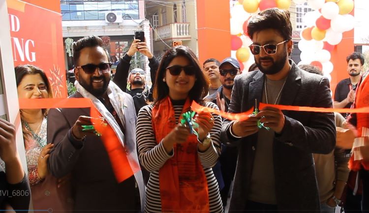 पाँचौँ ‘लक्ष्मी हेयर एन्ड ब्युटी स्टुडियो’को उद्घाटन