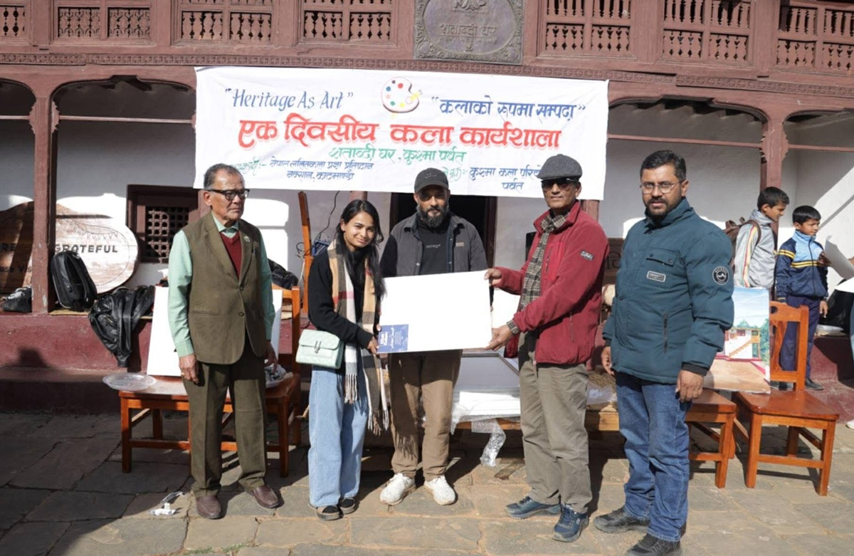 'शताब्दी घर'मा चित्रकला कार्यशाला