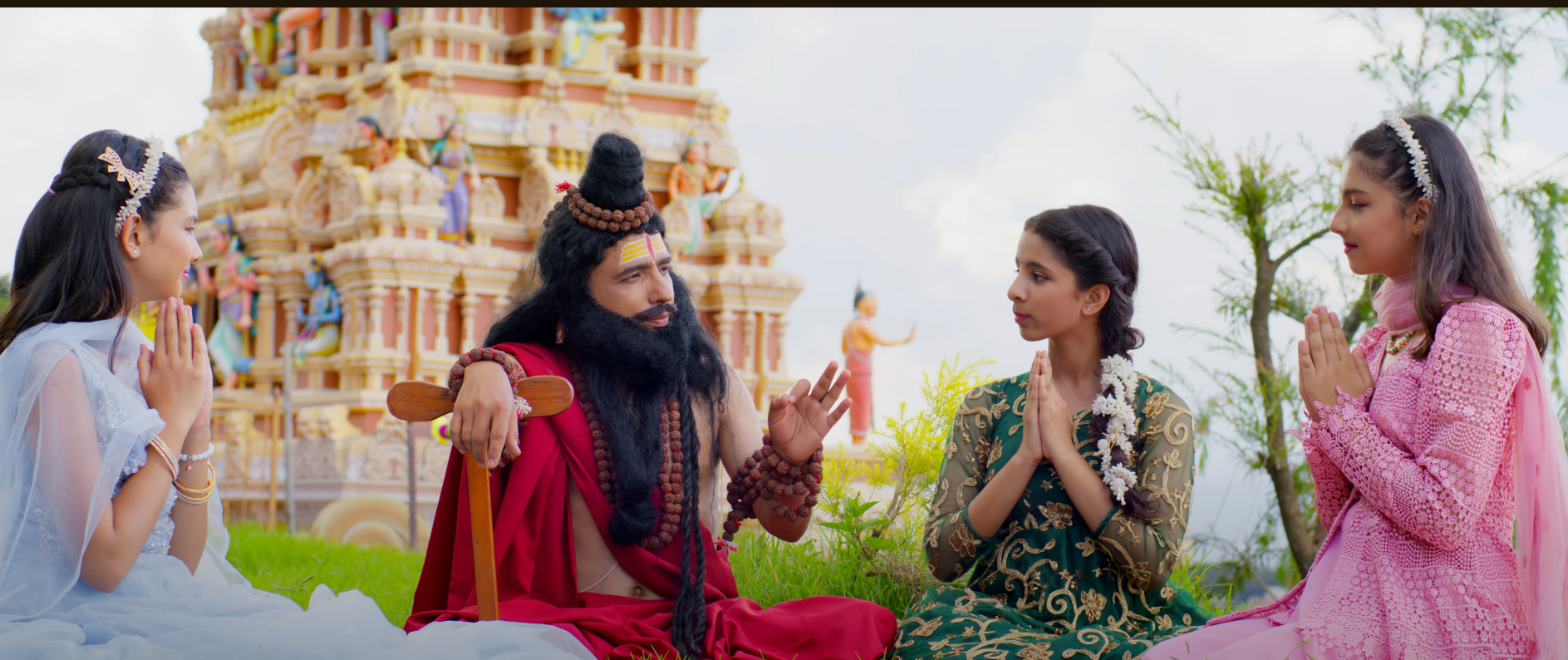 'अम्बे, अम्बे, जय अम्बे, जय जगदम्बे'   भजन सार्वजनिक