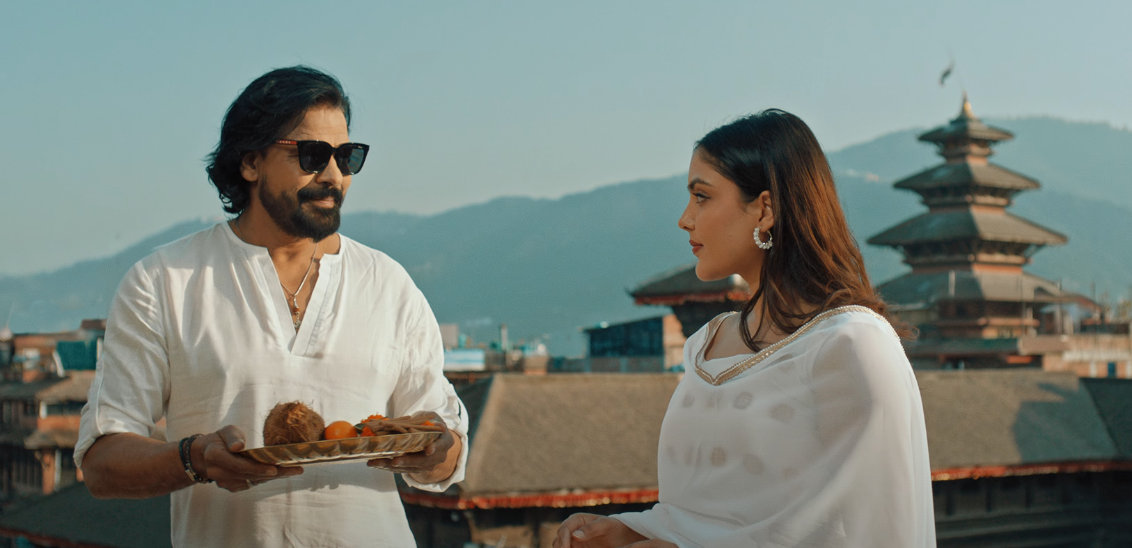 ‘धागोले बाटेको’ सार्वजनिक