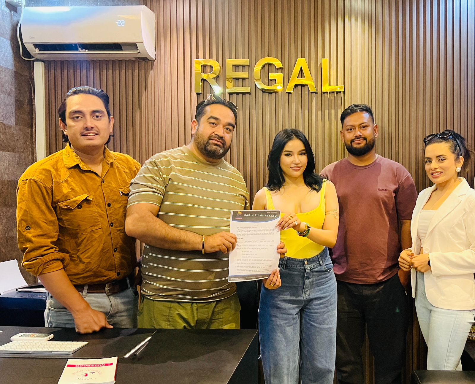 ‘कश्यप’ मार्फत टिकटकर आभा ढुंगानाको डेब्यु पक्का