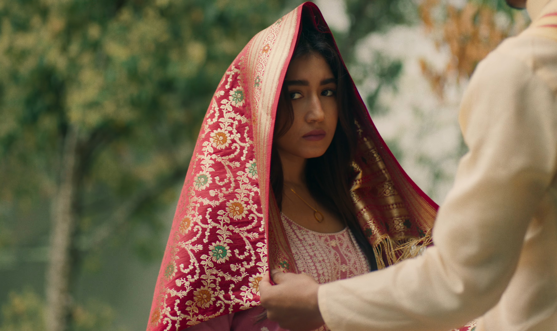 एक मुठी बादलको टिजर सार्वजनिक