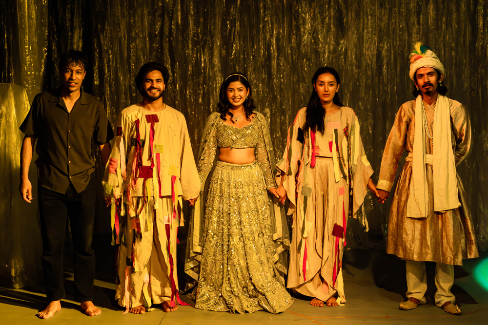 'आवर्ती' मण्डला थिएटरमा  १५ भदौसम्म मञ्चन हुदै