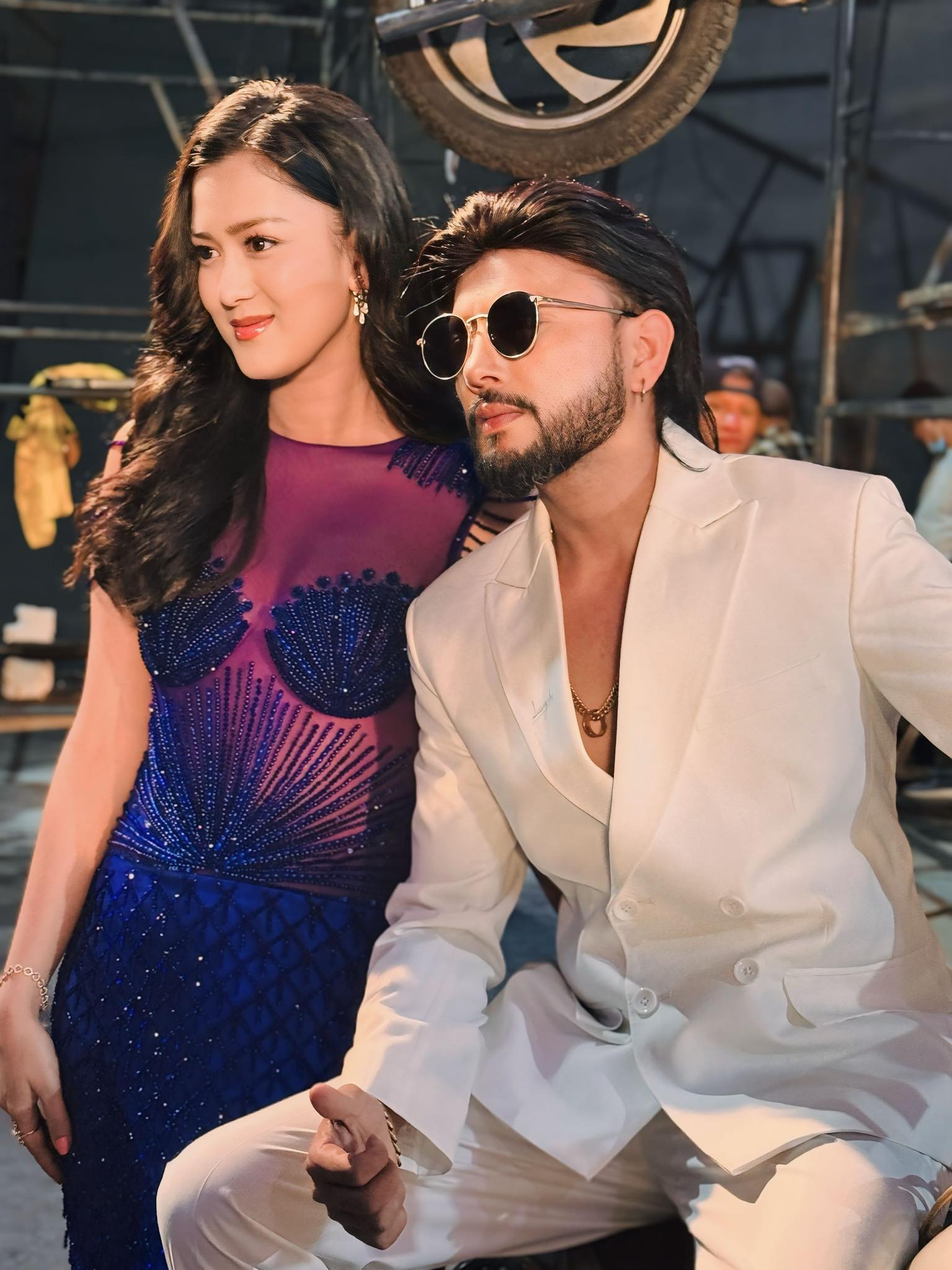 दुर्गेश थापाले गाए चलचित्र ‘कर्मा’को गीत