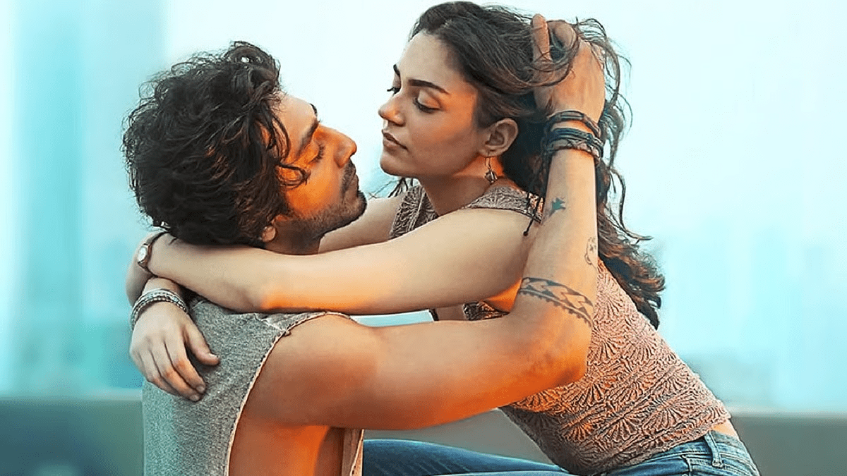 ‘सैयारा’ बन्यो भारतको सबैभन्दा धेरै कमाउने ‘प्रेमकथा’