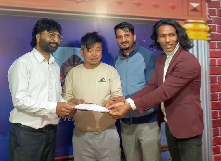 ‘जदौ’मा मुकुन भुसाल  भित्रिए