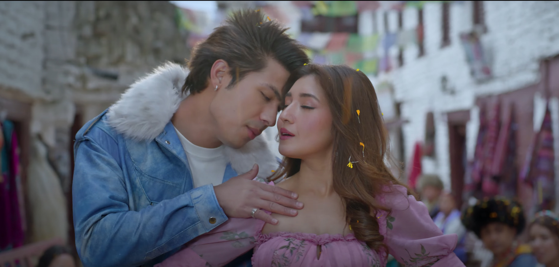 “जेरी अन टप“ मा “कस्तूरी“ !