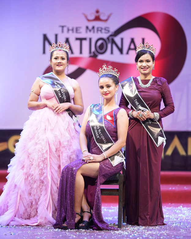 ‘द मिसेस नेसनल ग्राण्ड’को उपाधि लक्ष्मी देवीले जितिन