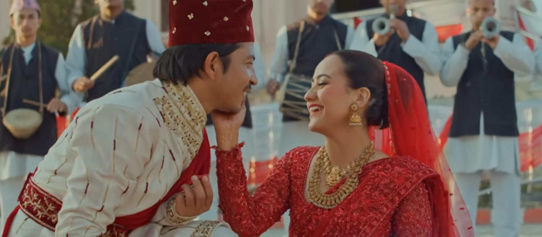 ‘हेर्दै आँखामा’ सार्वजनिक