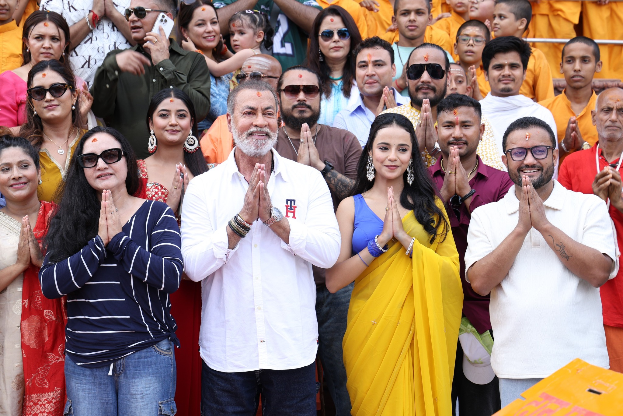 ‘आ बाट आमा’को  शुभ मुहूर्त, चितवनबाट छायांकन सुरु