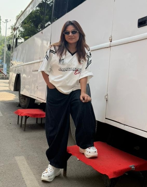 मुम्बईमा के गरेर नेपाल फर्किइन  कृषा ?