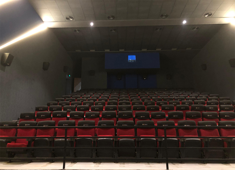 इलाममा ‘फ्रेन्ड्स सिनेमाज्’