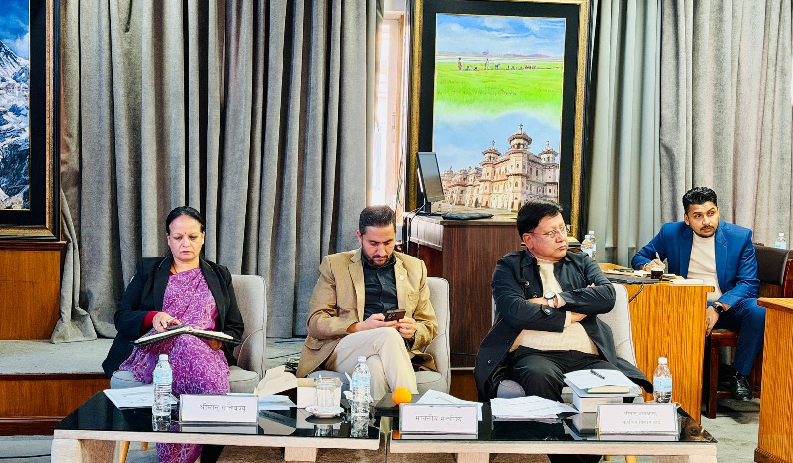 मन्त्रालय र चलचित्रकर्मीबीच सेन्सर सुधारबारे छलफल