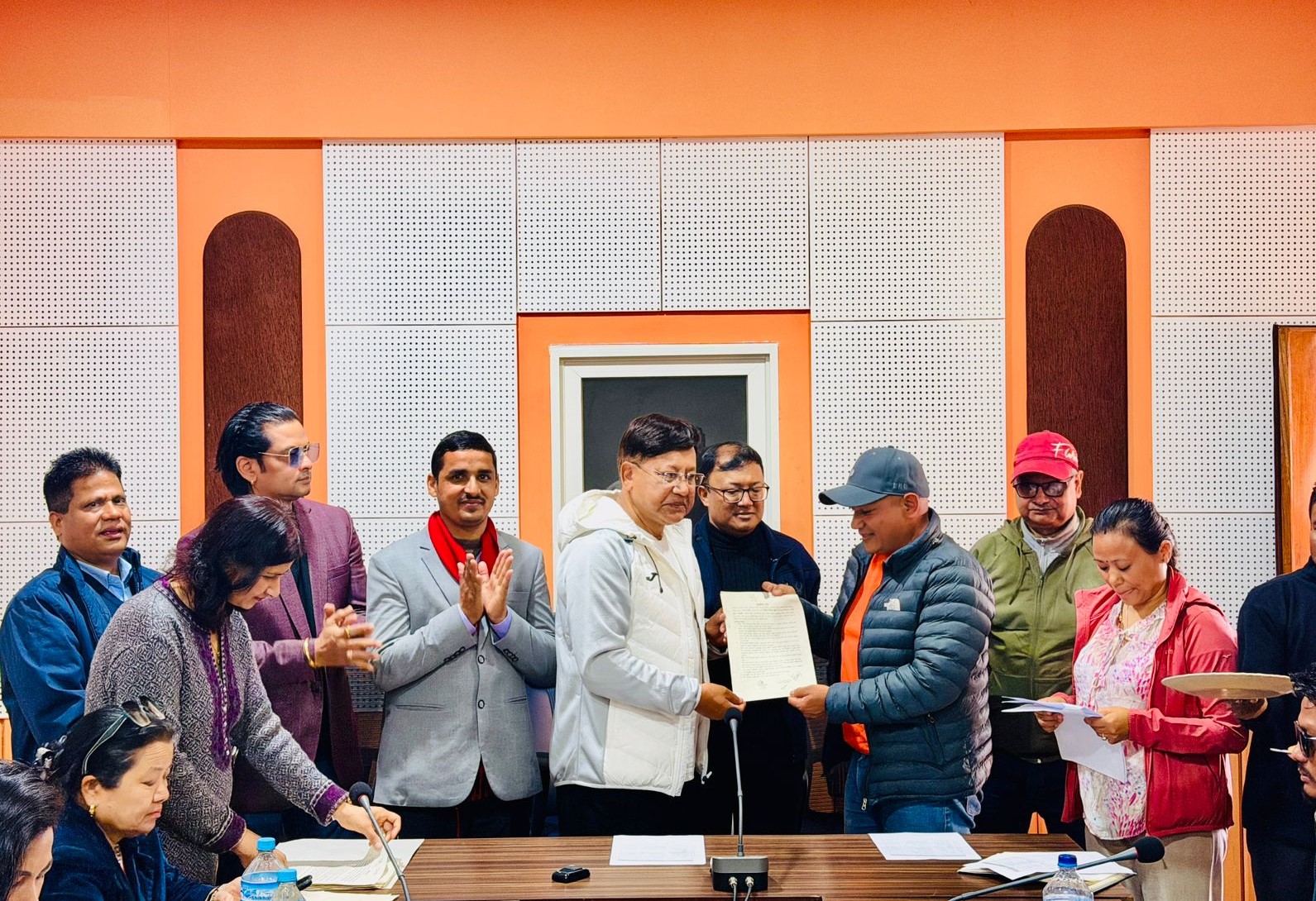 मातृभाषी चलचित्र प्रवर्द्धनमा बोर्डको जातीय संस्थासँग सम्झौता