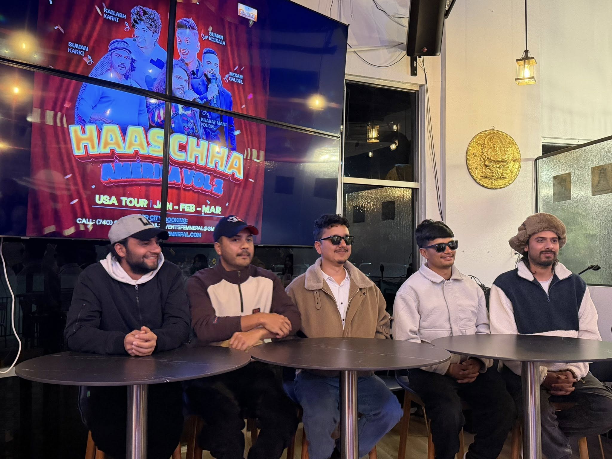 हास्य कलाकारको टोली अमेरिकामा